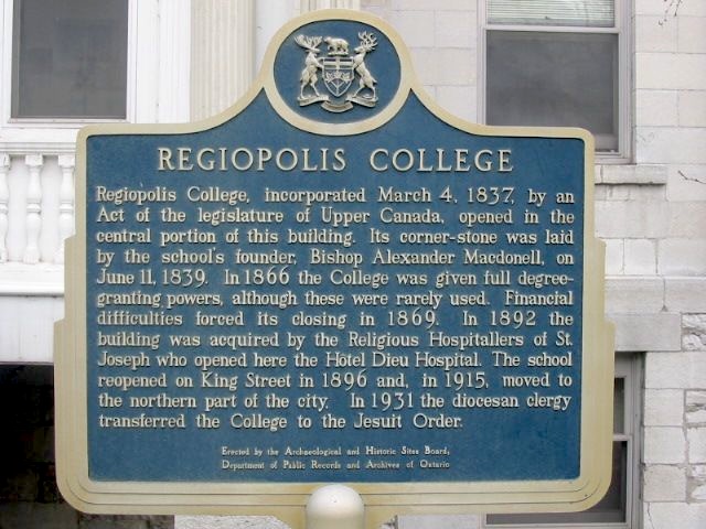 Regiopolis College