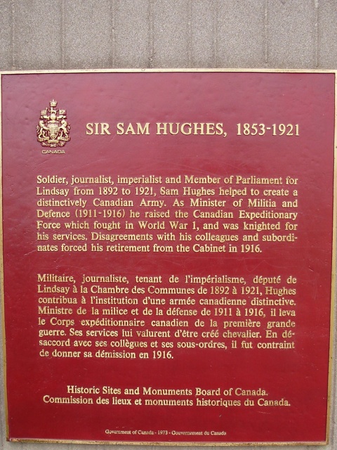 Plaque Photo