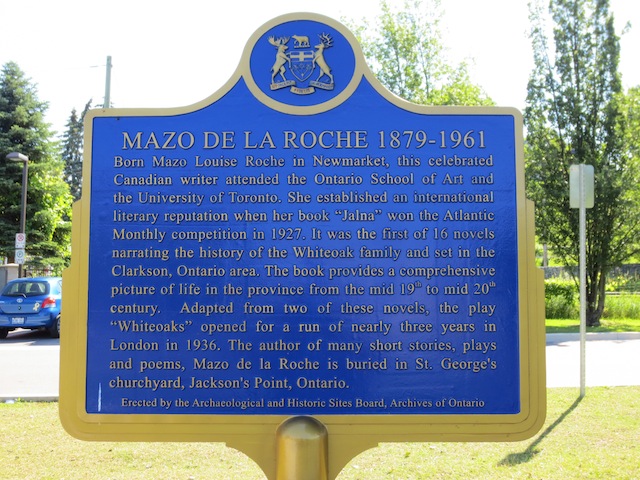 Plaque Photo