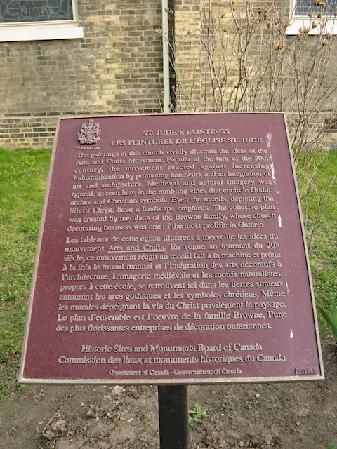 Plaque Photo