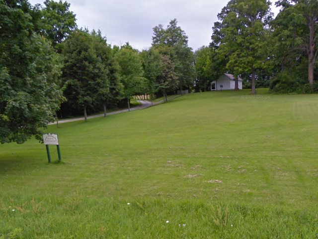 Uxbridge Quaker Meeting House 1820