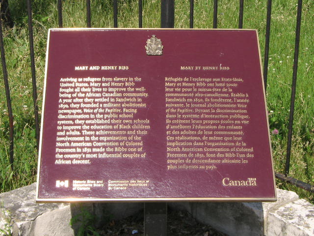 Plaque Photo