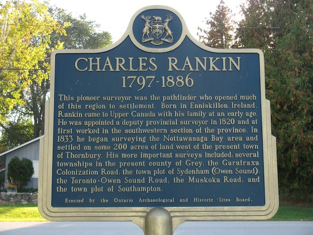 Plaque Photo