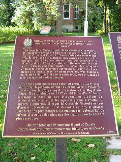 Plaque Photo