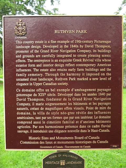 Plaque Photo