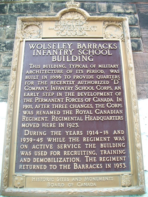 Plaque Photo