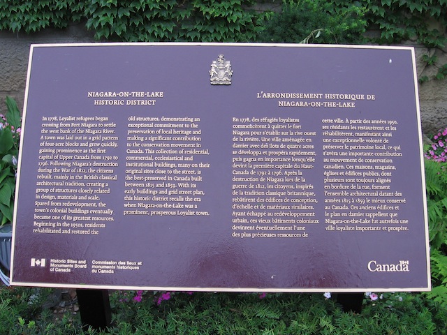 Plaque Photo