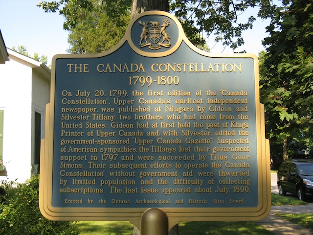 Plaque Photo