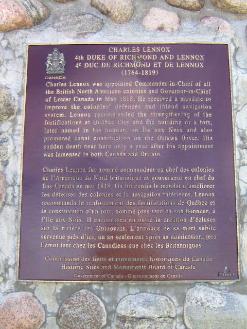 Plaque Photo