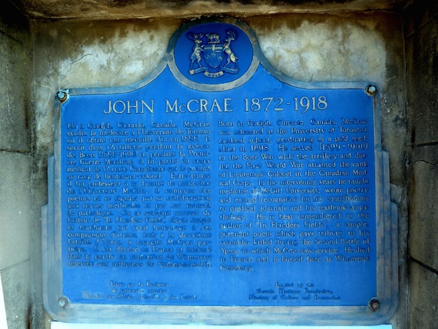 Plaque Photo