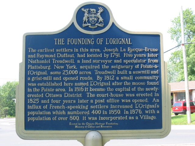 Plaque Photo