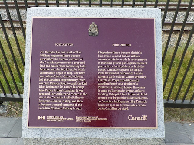 Plaque Photo