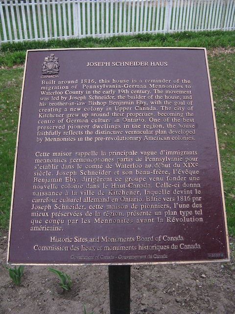 Plaque Photo